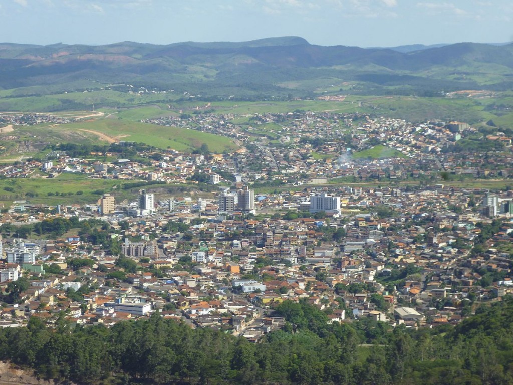 As montanhas de Itabira, em Minas Gerais